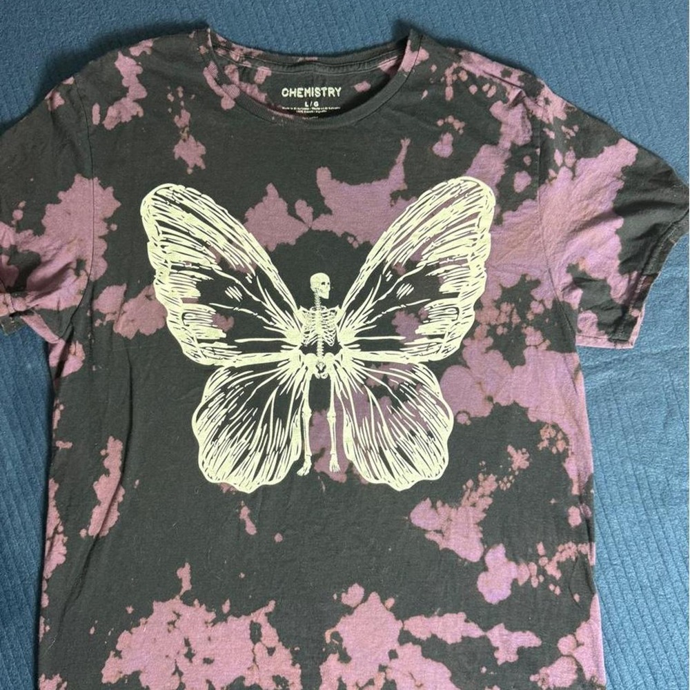 Chemistry black/purple tie-dye skeleton butterfly tee